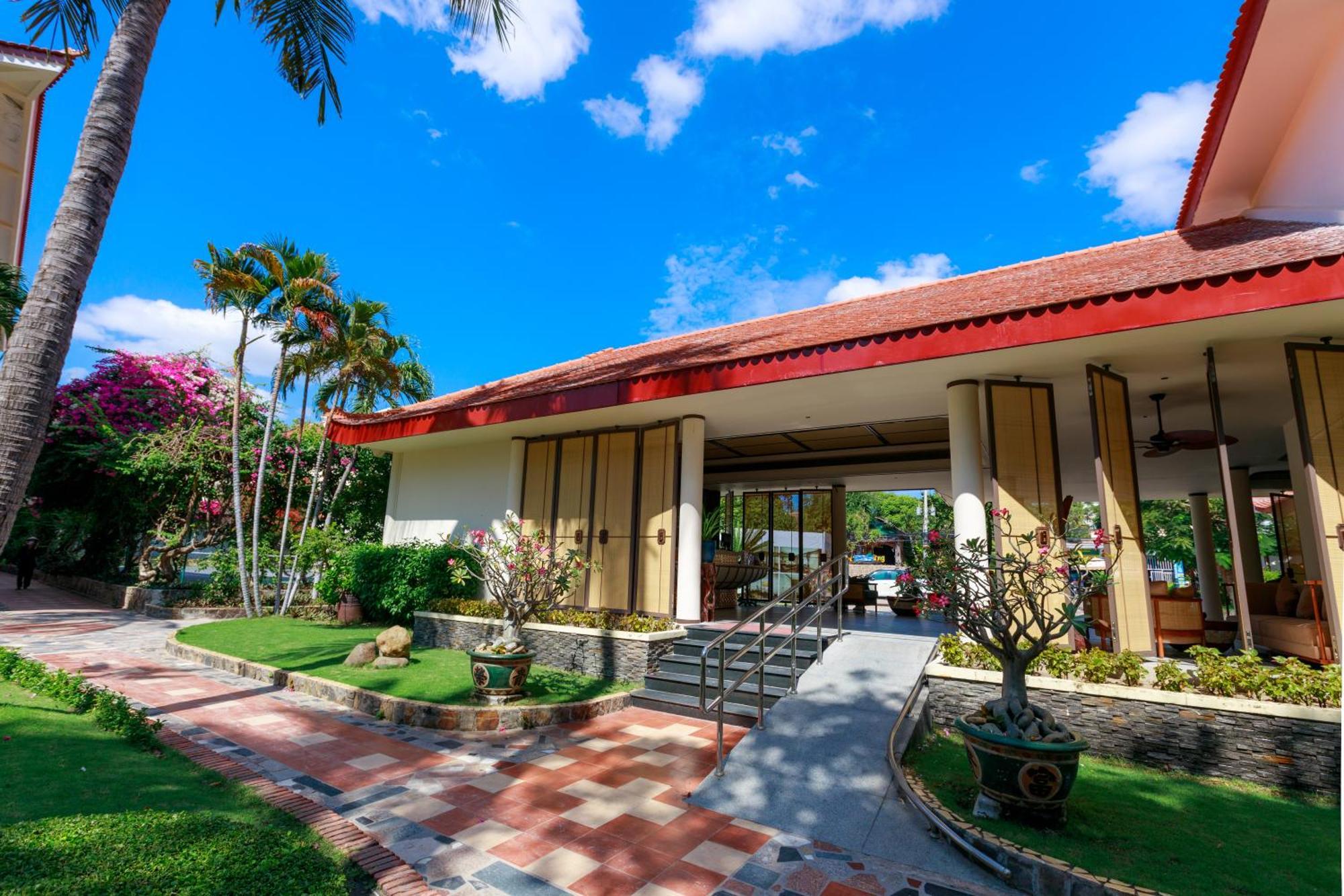 Le Aqua Resort & Spa Phan Thiet - Swiss Village Resort & Spa Mũi Né Exteriér fotografie